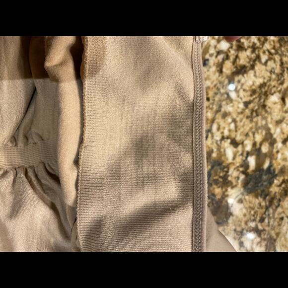 Motherhood Maternity Size Medium nursing shapewear top. - Picture 2 of 3